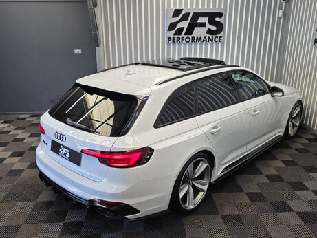 Audi RS4 2.9 TFSI V6 Sport Edition Estate 5dr Petrol Tiptronic quattro Euro 6 (s/s) 32