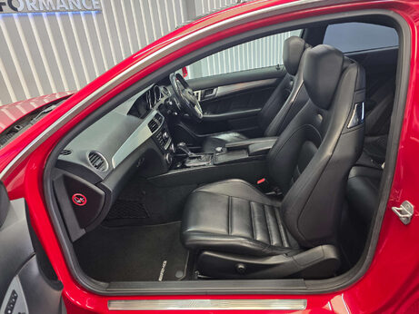 Mercedes-Benz C Class 6.3 C63 V8 AMG Edition 125 Coupe 2dr Petrol SpdS MCT Euro 5 (457 ps) 32
