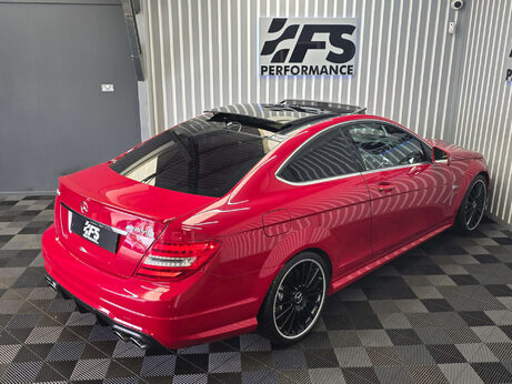 Mercedes-Benz C Class 6.3 C63 V8 AMG Edition 125 Coupe 2dr Petrol SpdS MCT Euro 5 (457 ps) 38