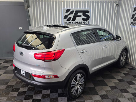 Kia Sportage 1.7 CRDi EcoDynamics 3 SUV 5dr Diesel Manual 2WD Euro 5 (s/s) (114 bhp) 41