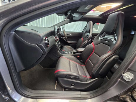 Mercedes-Benz A Class 2.0 A45 AMG Hatchback 5dr Petrol SpdS DCT 4MATIC Euro 6 (s/s) (360 ps) 5