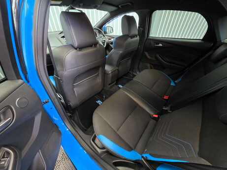 Ford Focus 2.3T EcoBoost RS Hatchback 5dr Petrol Manual AWD Euro 6 (s/s) (350 ps) 20