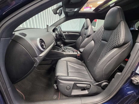 Audi S3 2.0 TFSI Black Edition Sportback 5dr Petrol S Tronic quattro Euro 6 (s/s) ( 5