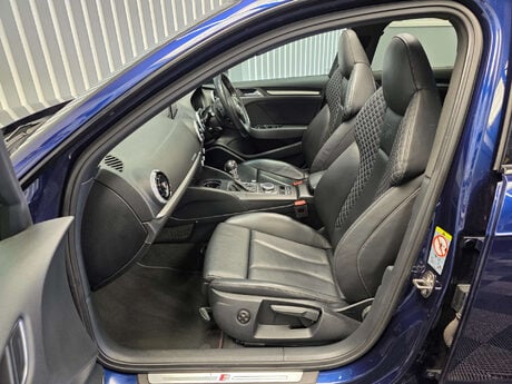 Audi S3 2.0 TFSI Black Edition Sportback 5dr Petrol S Tronic quattro Euro 6 (s/s) ( 22