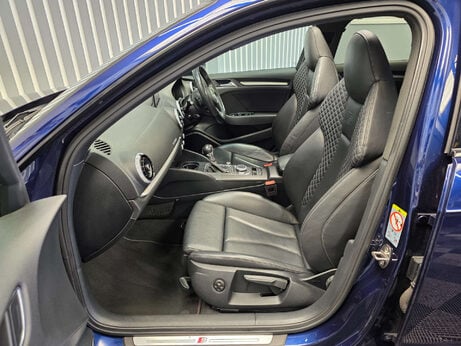 Audi S3 2.0 TFSI Black Edition Sportback 5dr Petrol S Tronic quattro Euro 6 (s/s) ( 18