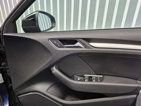 Audi S3 2.0 TFSI Black Edition Sportback 5dr Petrol S Tronic quattro Euro 6 (s/s) ( 20