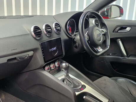Audi TT 2.0 TFSI Black Edition Coupe 3dr Petrol S Tronic quattro Euro 5 (s/s) (211 19