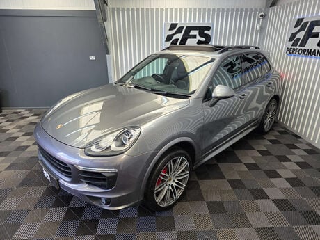 Porsche Cayenne 4.2 TD V8 S SUV 5dr Diesel TiptronicS 4WD Euro 5 (s/s) (385 ps) 17