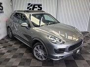 Porsche Cayenne 4.2 TD V8 S SUV 5dr Diesel TiptronicS 4WD Euro 5 (s/s) (385 ps) 33