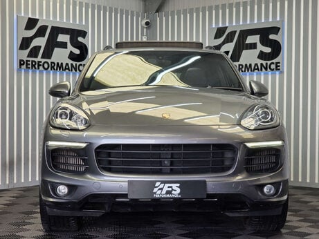 Porsche Cayenne 4.2 TD V8 S SUV 5dr Diesel TiptronicS 4WD Euro 5 (s/s) (385 ps) 39
