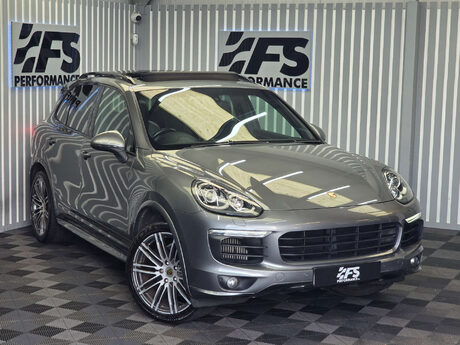 Porsche Cayenne 4.2 TD V8 S SUV 5dr Diesel TiptronicS 4WD Euro 5 (s/s) (385 ps) 49