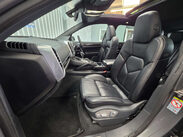 Porsche Cayenne 4.2 TD V8 S SUV 5dr Diesel TiptronicS 4WD Euro 5 (s/s) (385 ps) 10