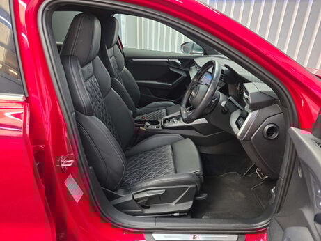 Audi S3 2.0 TFSI Sportback 5dr Petrol S Tronic quattro Euro 6 (s/s) (310 ps) 17