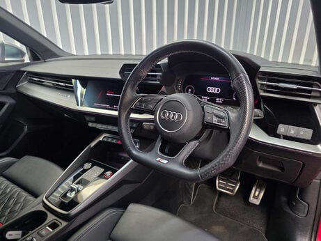 Audi S3 2.0 TFSI Sportback 5dr Petrol S Tronic quattro Euro 6 (s/s) (310 ps) 34