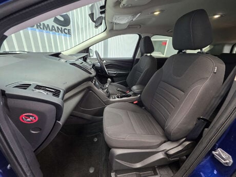 Ford Kuga 2.0 TDCi Zetec SUV 5dr Diesel Manual 2WD Euro 6 (s/s) (150 ps) 9