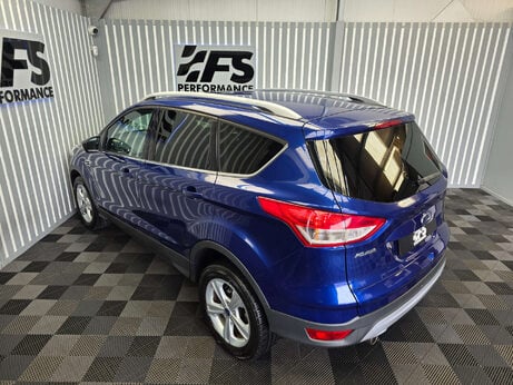 Ford Kuga 2.0 TDCi Zetec SUV 5dr Diesel Manual 2WD Euro 6 (s/s) (150 ps) 10