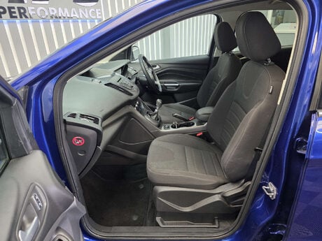 Ford Kuga 2.0 TDCi Zetec SUV 5dr Diesel Manual 2WD Euro 6 (s/s) (150 ps) 20
