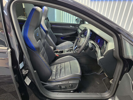 Volkswagen Golf 2.0 TSI R Hatchback 5dr Petrol DSG 4Motion Euro 6 (s/s) (320 ps) 18