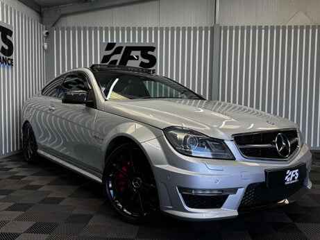 Mercedes-Benz C Class 6.3 C63 V8 AMG Edition 125 Coupe 2dr Petrol SpdS MCT Euro 5 (487 ps) 41