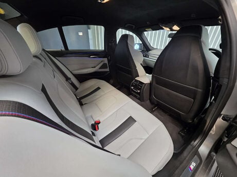 BMW M5 4.4 V8 GPF Saloon 4dr Petrol Steptronic xDrive Euro 6 (s/s) (600 ps) 17