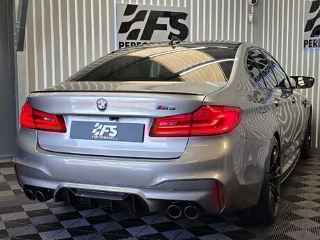 BMW M5 4.4 V8 GPF Saloon 4dr Petrol Steptronic xDrive Euro 6 (s/s) (600 ps) 46