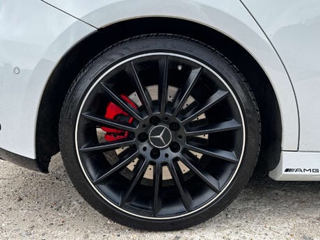 Mercedes-Benz A Class 2.0 A35 AMG (Premium Plus) Hatchback 5dr Petrol SpdS DCT 4MATIC Euro 6 (s/s 19