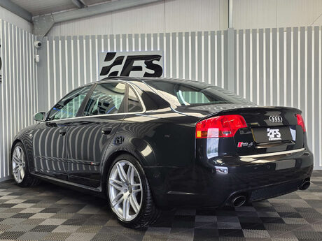 Audi RS4 4.2 Saloon 4dr Petrol Manual quattro (324 g/km, 415 bhp) 4