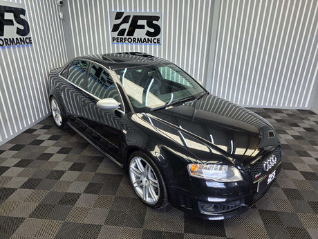 Audi RS4 4.2 Saloon 4dr Petrol Manual quattro (324 g/km, 415 bhp) 15