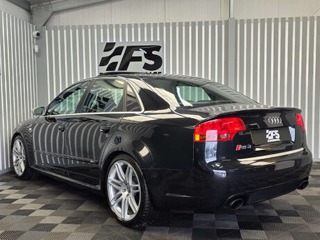 Audi RS4 4.2 Saloon 4dr Petrol Manual quattro (324 g/km, 415 bhp) 45
