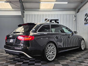 Audi RS4 4.2 FSI V8 Estate 5dr Petrol S Tronic quattro Euro 5 (450 ps) 6