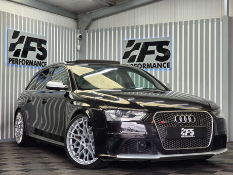 Audi RS4 4.2 FSI V8 Estate 5dr Petrol S Tronic quattro Euro 5 (450 ps) 1