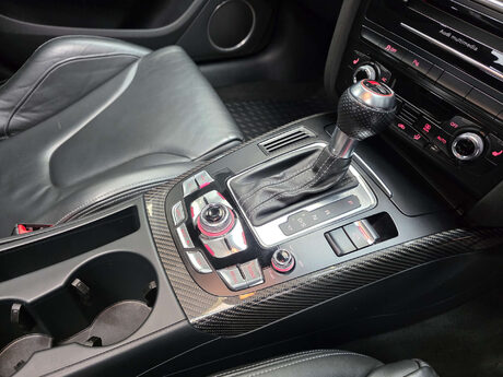Audi RS4 4.2 FSI V8 Estate 5dr Petrol S Tronic quattro Euro 5 (450 ps) 11