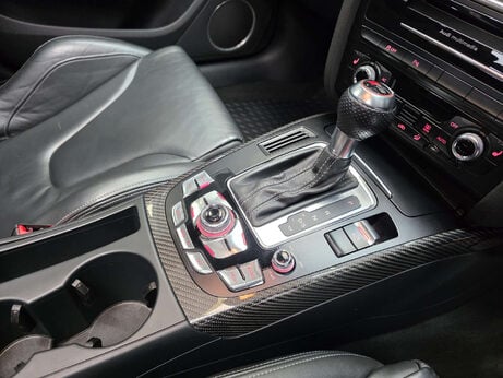 Audi RS4 4.2 FSI V8 Estate 5dr Petrol S Tronic quattro Euro 5 (450 ps) 7