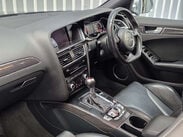 Audi RS4 4.2 FSI V8 Estate 5dr Petrol S Tronic quattro Euro 5 (450 ps) 8