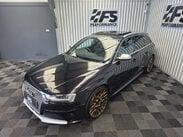 Audi RS4 4.2 FSI V8 Estate 5dr Petrol S Tronic quattro Euro 5 (450 ps) 18