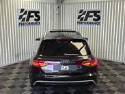 Audi RS4 4.2 FSI V8 Estate 5dr Petrol S Tronic quattro Euro 5 (450 ps) 39