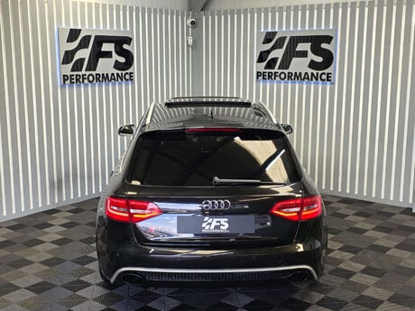 Audi RS4 4.2 FSI V8 Estate 5dr Petrol S Tronic quattro Euro 5 (450 ps) 39