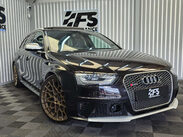 Audi RS4 4.2 FSI V8 Estate 5dr Petrol S Tronic quattro Euro 5 (450 ps) 44