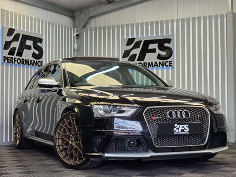 Audi RS4 4.2 FSI V8 Estate 5dr Petrol S Tronic quattro Euro 5 (450 ps) 46