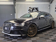 Audi RS4 4.2 FSI V8 Estate 5dr Petrol S Tronic quattro Euro 5 (450 ps) 3