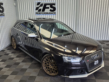 Audi RS4 4.2 FSI V8 Estate 5dr Petrol S Tronic quattro Euro 5 (450 ps) 31