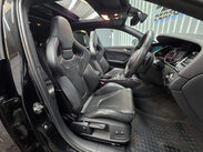 Audi RS4 4.2 FSI V8 Estate 5dr Petrol S Tronic quattro Euro 5 (450 ps) 7