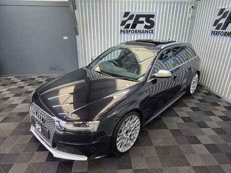 Audi RS4 4.2 FSI V8 Estate 5dr Petrol S Tronic quattro Euro 5 (450 ps) 17