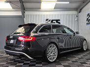 Audi RS4 4.2 FSI V8 Estate 5dr Petrol S Tronic quattro Euro 5 (450 ps) 48