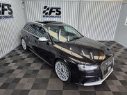 Audi RS4 4.2 FSI V8 Estate 5dr Petrol S Tronic quattro Euro 5 (450 ps) 15