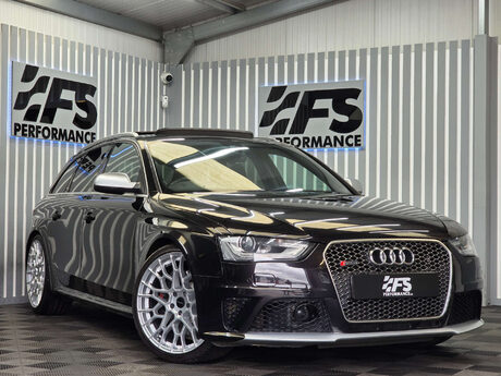 Audi RS4 4.2 FSI V8 Estate 5dr Petrol S Tronic quattro Euro 5 (450 ps) 49