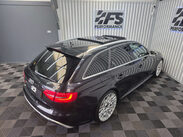 Audi RS4 4.2 FSI V8 Estate 5dr Petrol S Tronic quattro Euro 5 (450 ps) 20