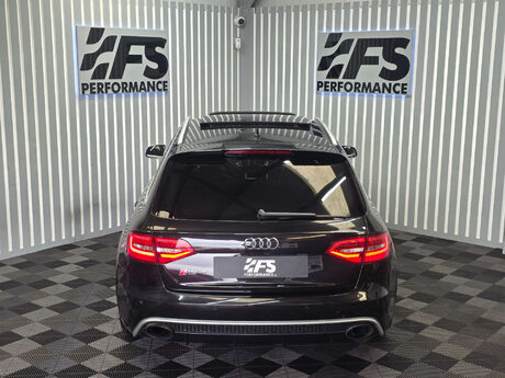 Audi RS4 4.2 FSI V8 Estate 5dr Petrol S Tronic quattro Euro 5 (450 ps) 19