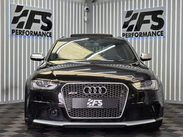 Audi RS4 4.2 FSI V8 Estate 5dr Petrol S Tronic quattro Euro 5 (450 ps) 44