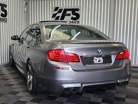 BMW M5 4.4 V8 Saloon 4dr Petrol DCT Euro 6 (s/s) (560 ps) 34